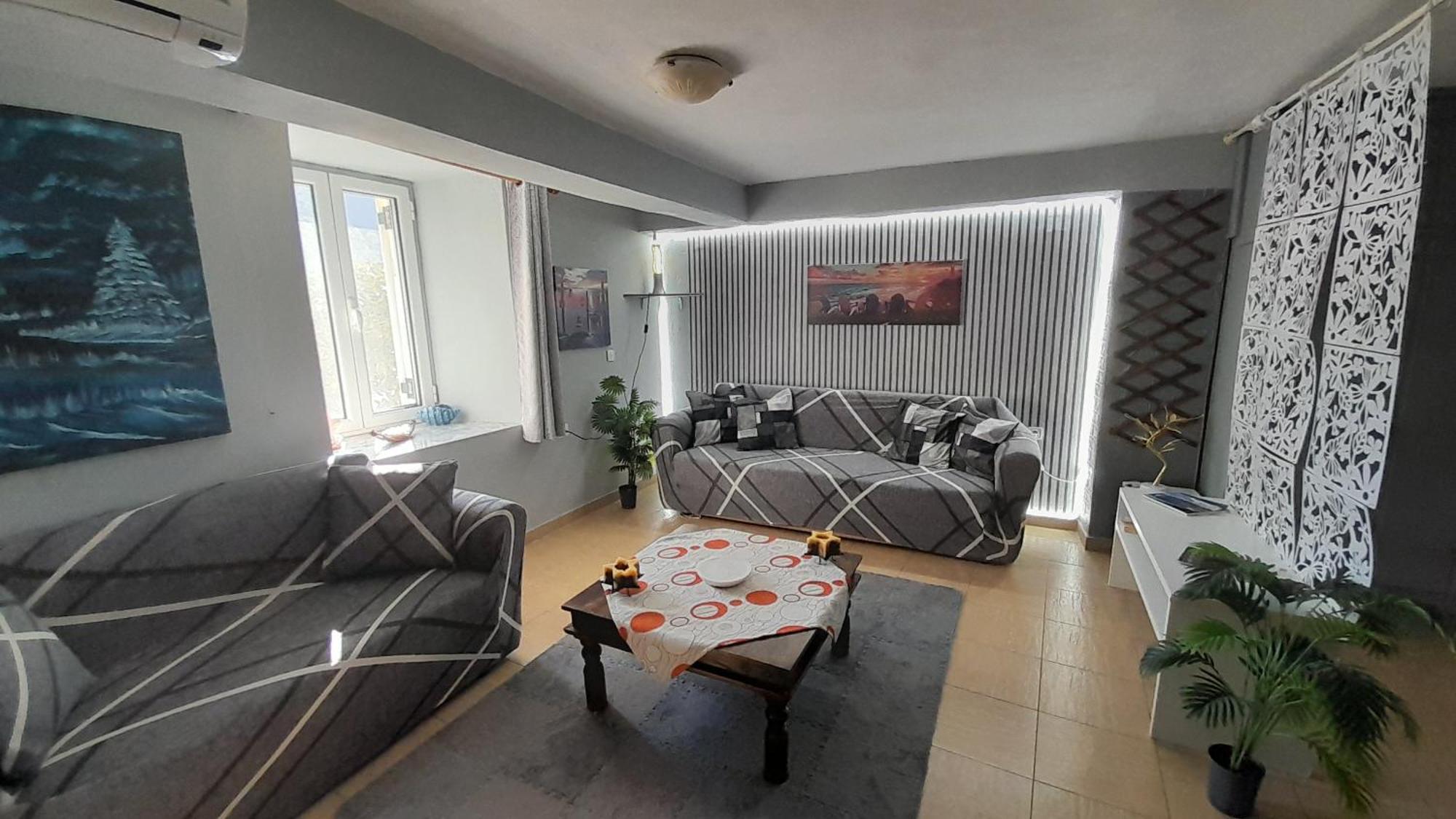 Appartement George House à Leonídion Extérieur photo